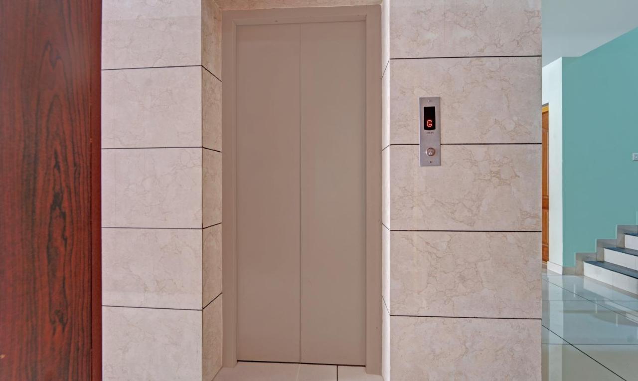 Sreepathi Nirmalyam 400 Mts From Guruvayoor Temple Hotel Guruvāyūr Екстериор снимка