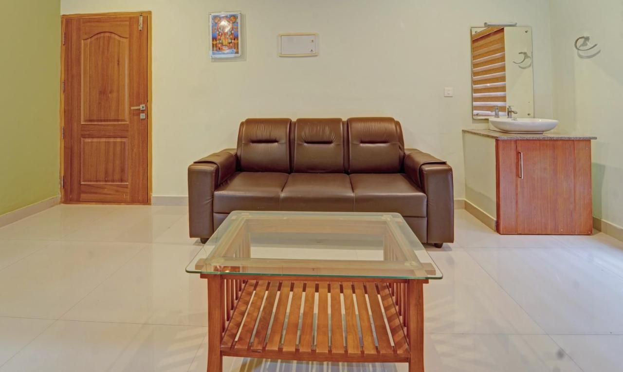 Sreepathi Nirmalyam 400 Mts From Guruvayoor Temple Hotel Guruvāyūr Екстериор снимка